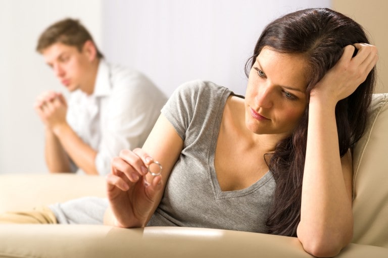 Negative Impact of Financial Conflicts on Marriage