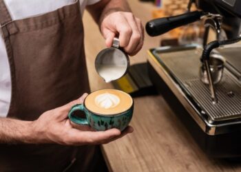 7 qualities that a barista in the usa must have