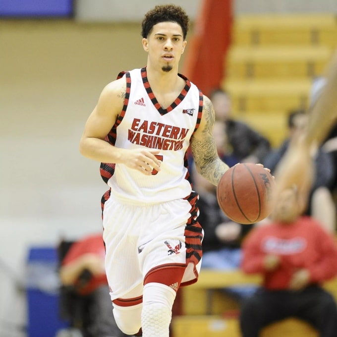 Austin McBroom Early Life and Education
