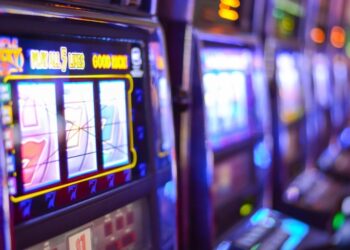 the hidden mathematics behind slot machines