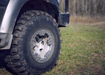protect your jeep while off roading with fender flares and fender liners
