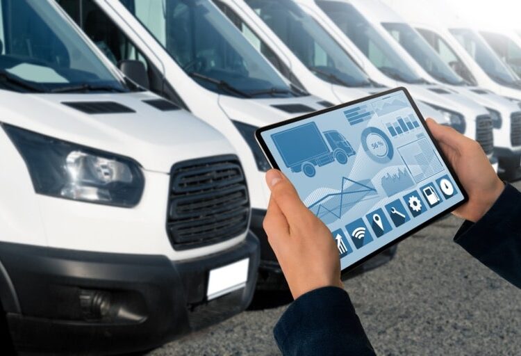 why fleet managers rely on tracking devices to predict driver habits