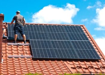 advancements in sustainable roofing a guide to eco friendly solutions