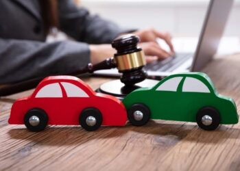how car accident lawyers approach insurance disputes